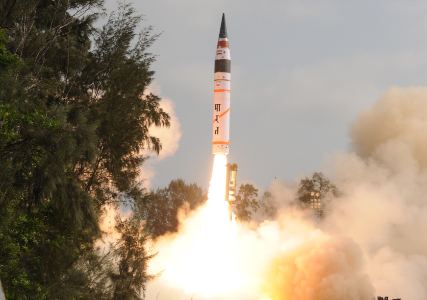 जागतिक स्तरावरची वाढती अण्वस्त्रे शस्त्रास्त्रे आणि धोरणात्मक स्थिरतेची मागणी  